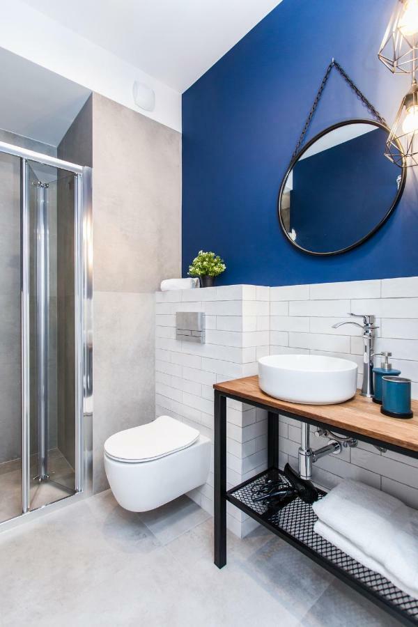 Modern & Classy Industrial - Apartamenty Browar Danzica Esterno foto