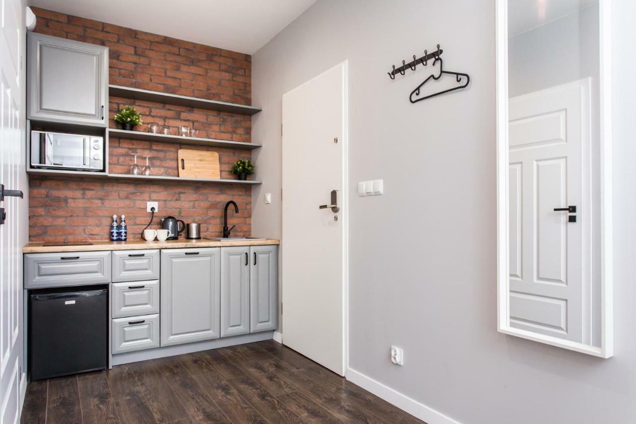 Modern & Classy Industrial - Apartamenty Browar Danzica Esterno foto